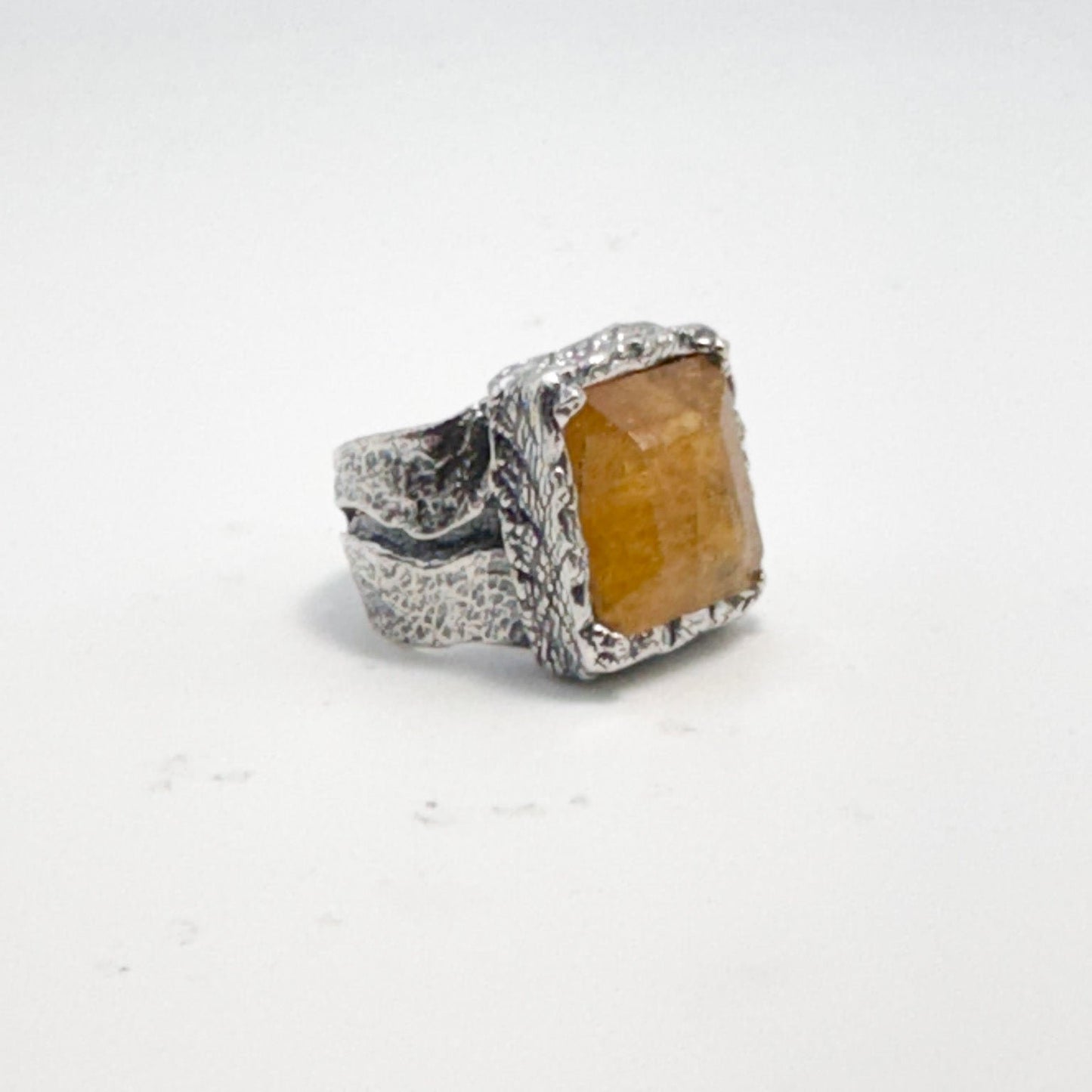 RING ROMAN COLLECTION DESIGN 240