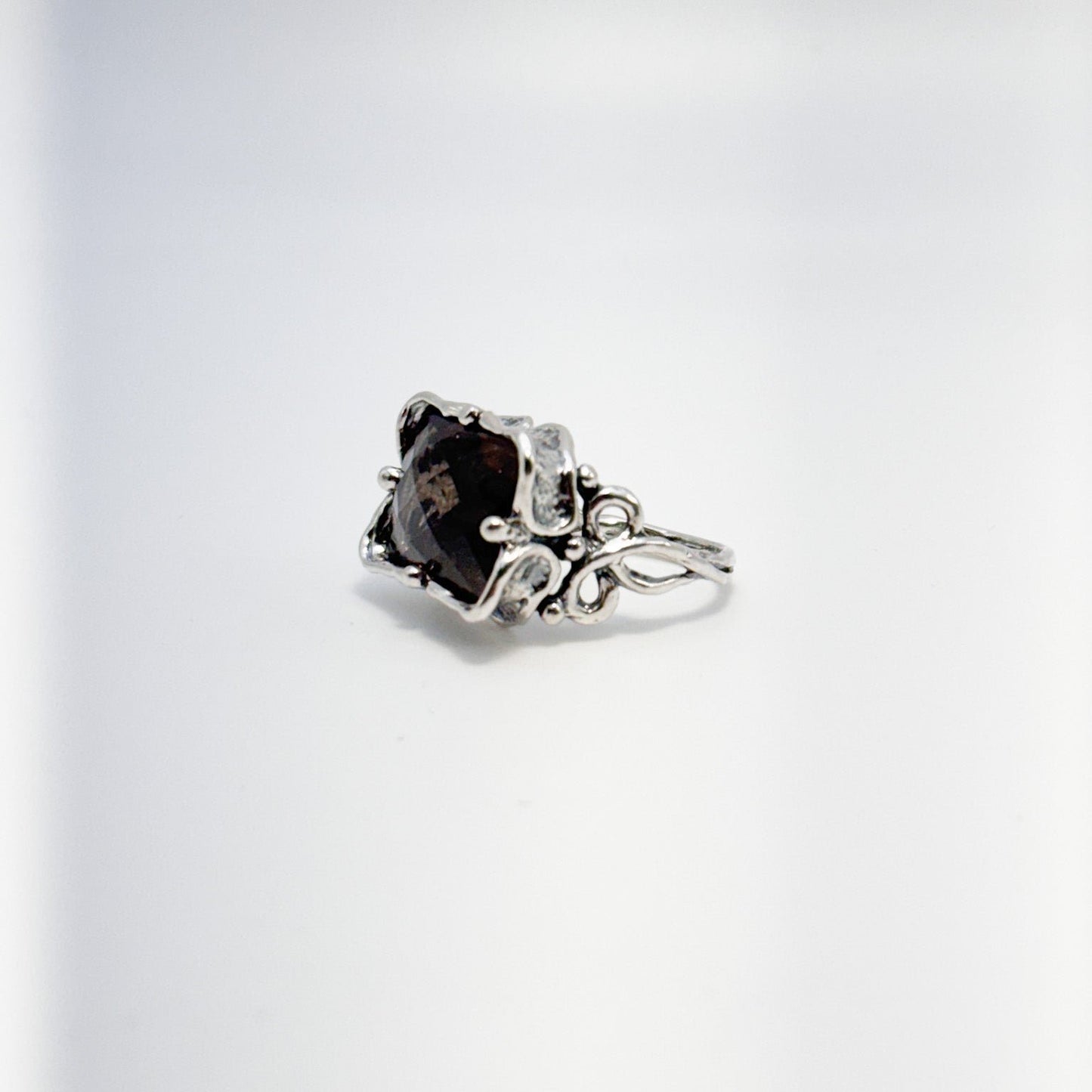 RING ROMAN COLLECTION DESIGN 252