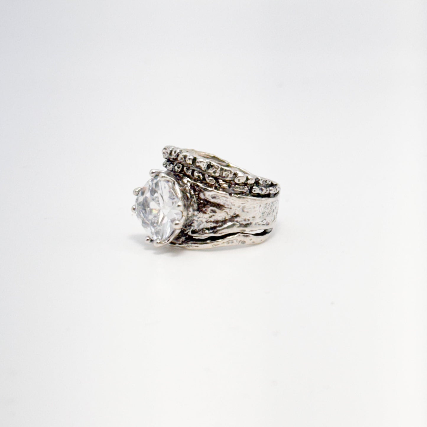 RING ROMAN COLLECTION DESIGN 260