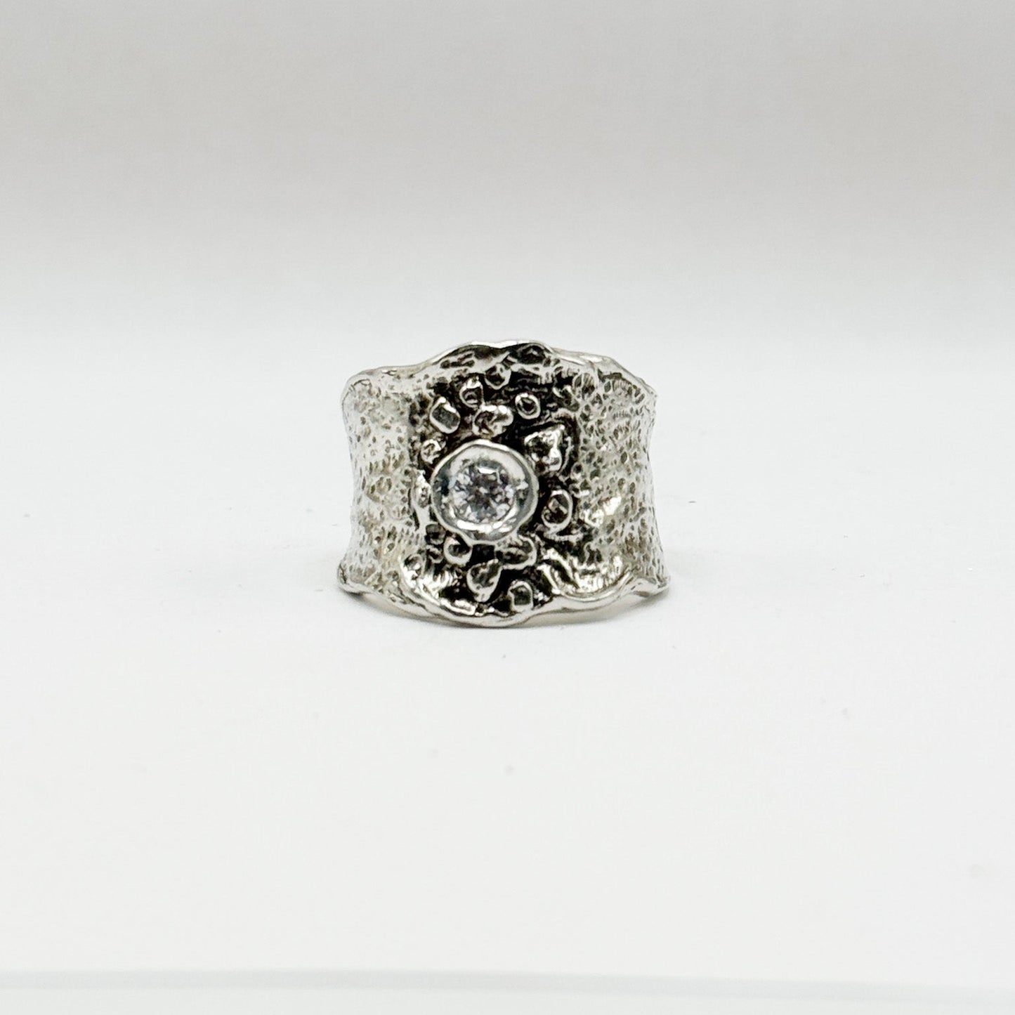 RING EARTH COLLECTION DESIGN 130
