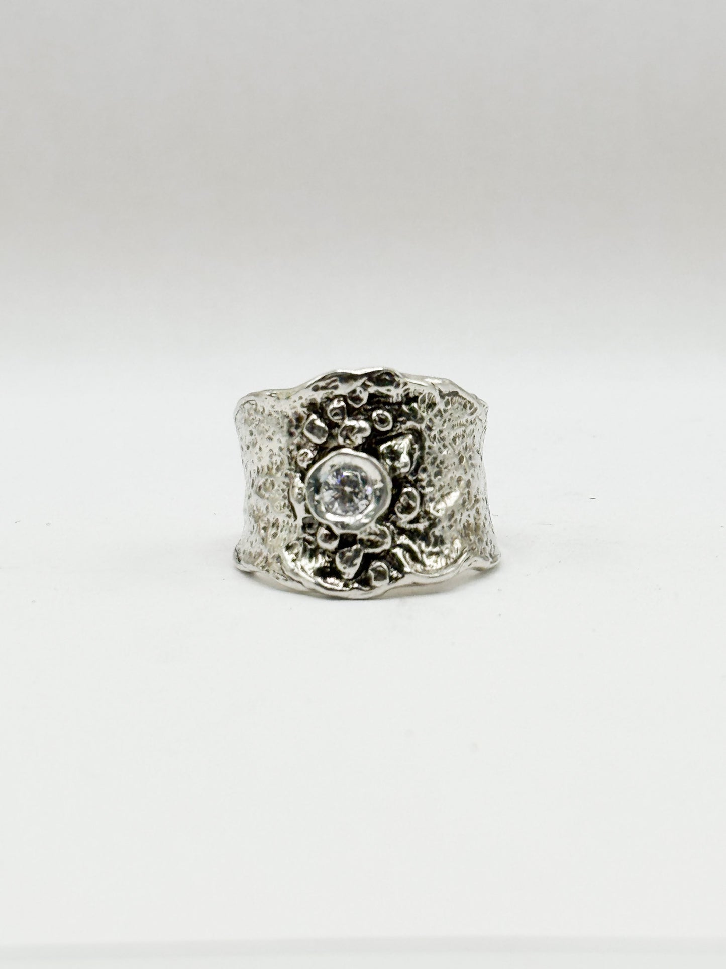 RING EARTH COLLECTION DESIGN 130