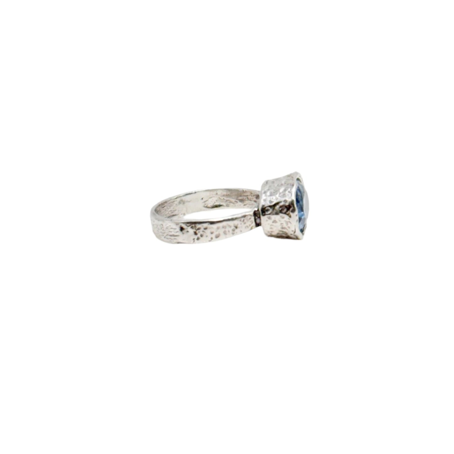 RING CONTEMPORARY COLLECTION DESIGN 137
