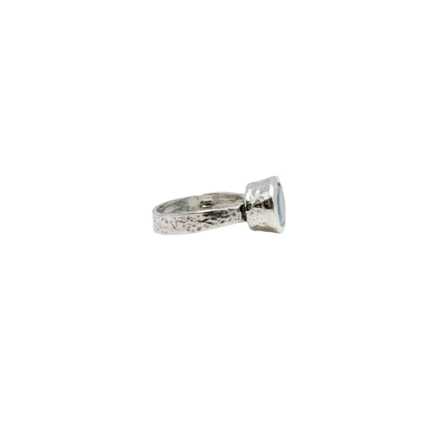 RING CONTEMPORARY COLLECTION DESIGN 138