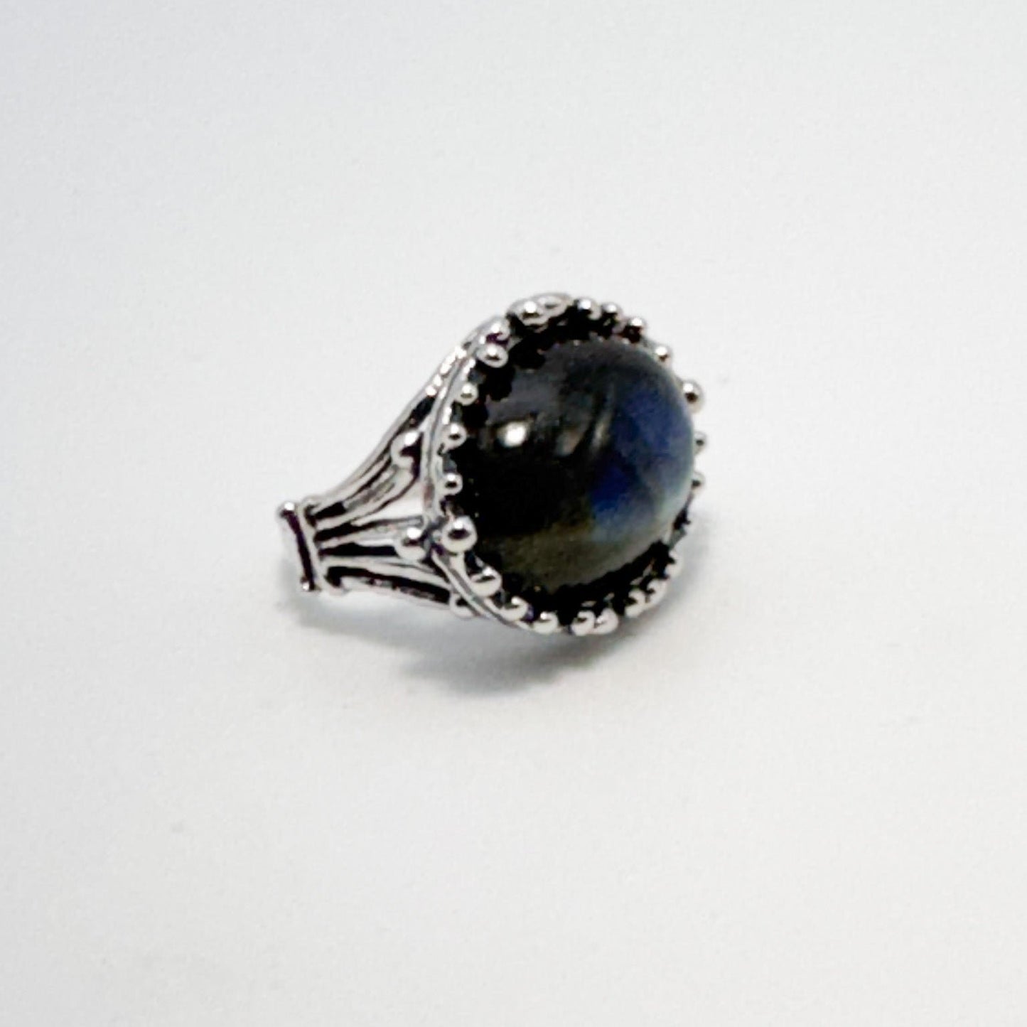 RING ROMAN COLLECTION DESIGN 256