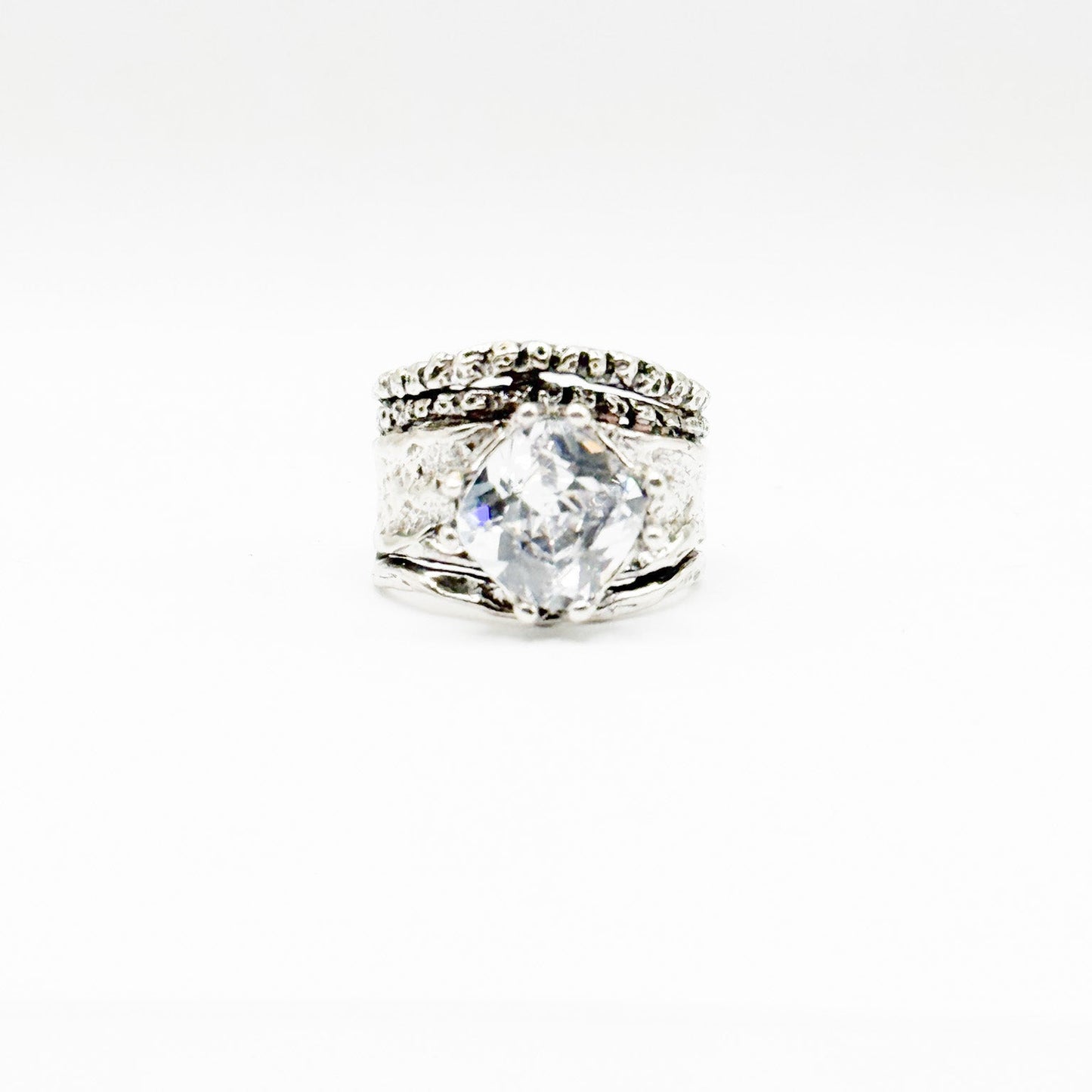 RING ROMAN COLLECTION DESIGN 260