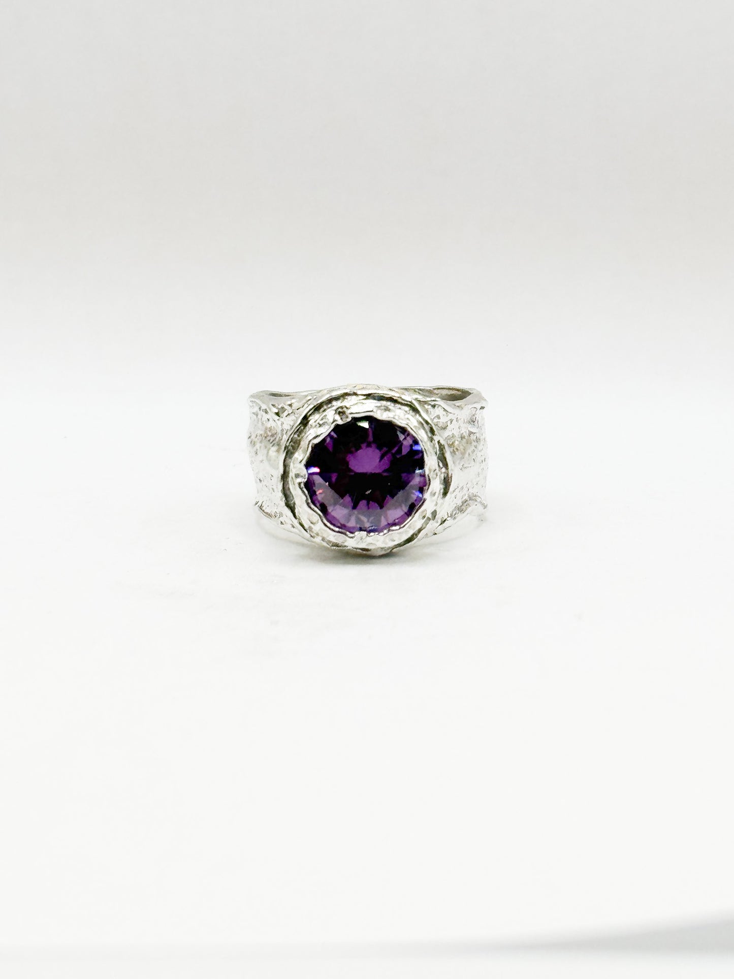 RING CONTEMPORARY COLLECTION DESIGN 304