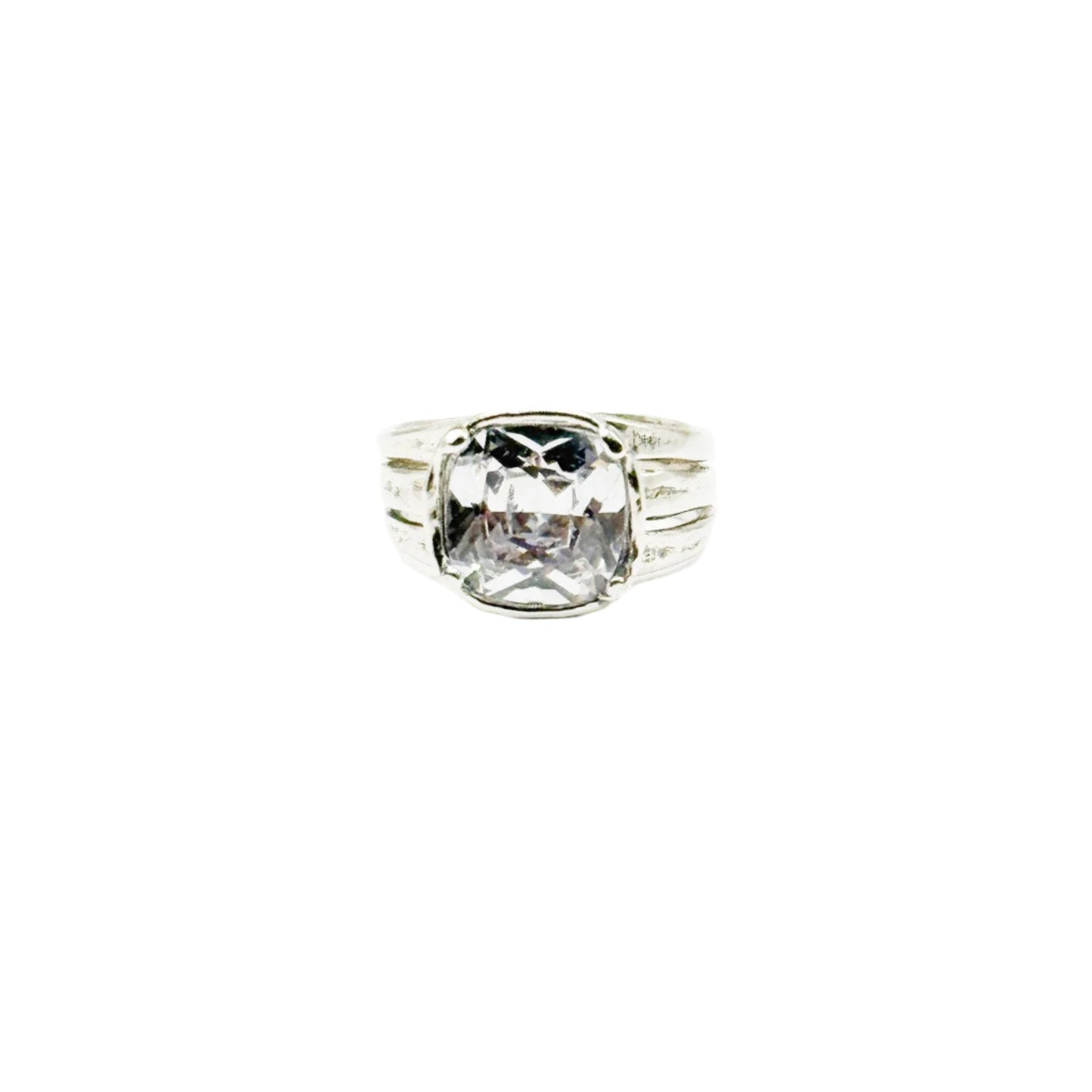 RING CONTEMOPRARY COLLECTION DESIGN 382